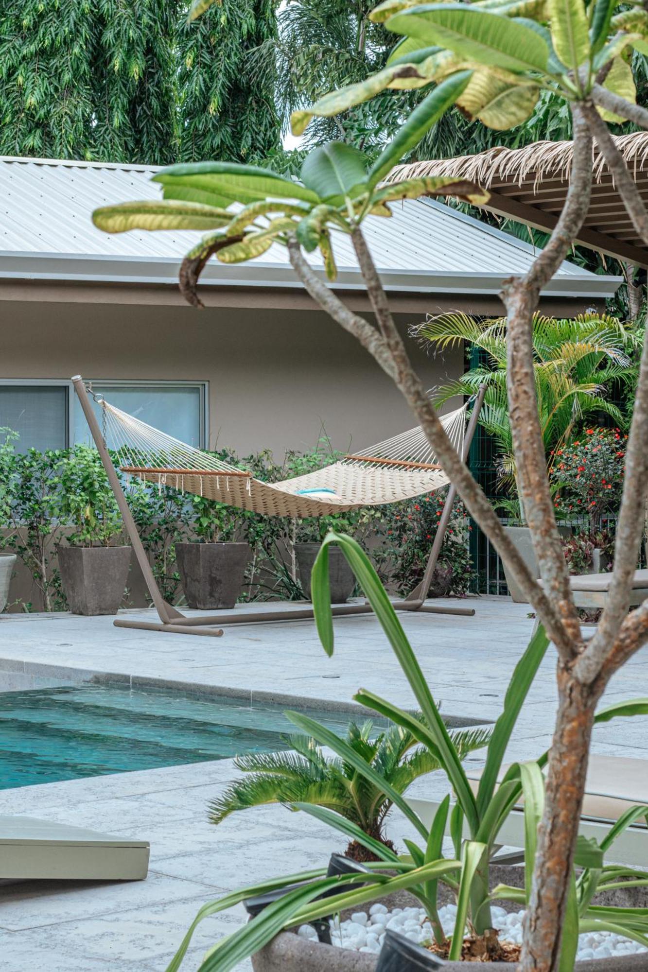 Tamarindo Bay Suites - Self Check In, Adults Only ภายนอก รูปภาพ