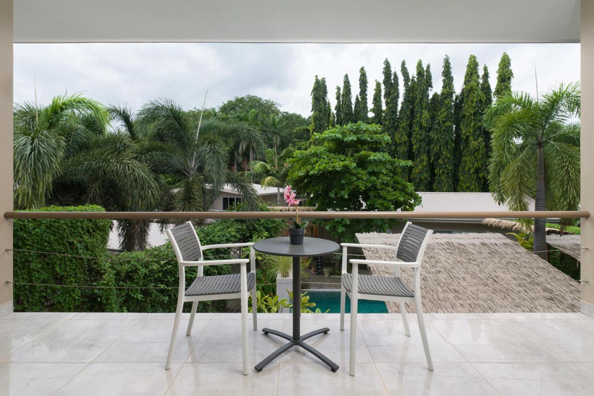 Tamarindo Bay Suites - Self Check In, Adults Only ภายนอก รูปภาพ
